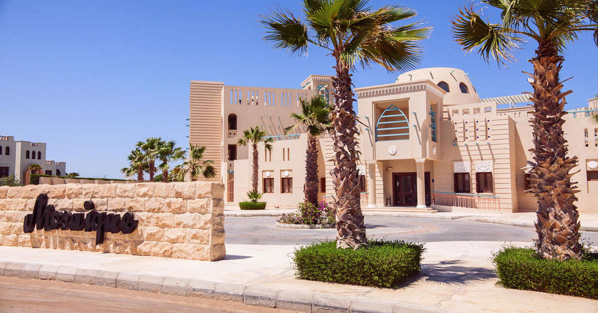 Een foto van de buitenkant van Mosaique El Gouna Hotel