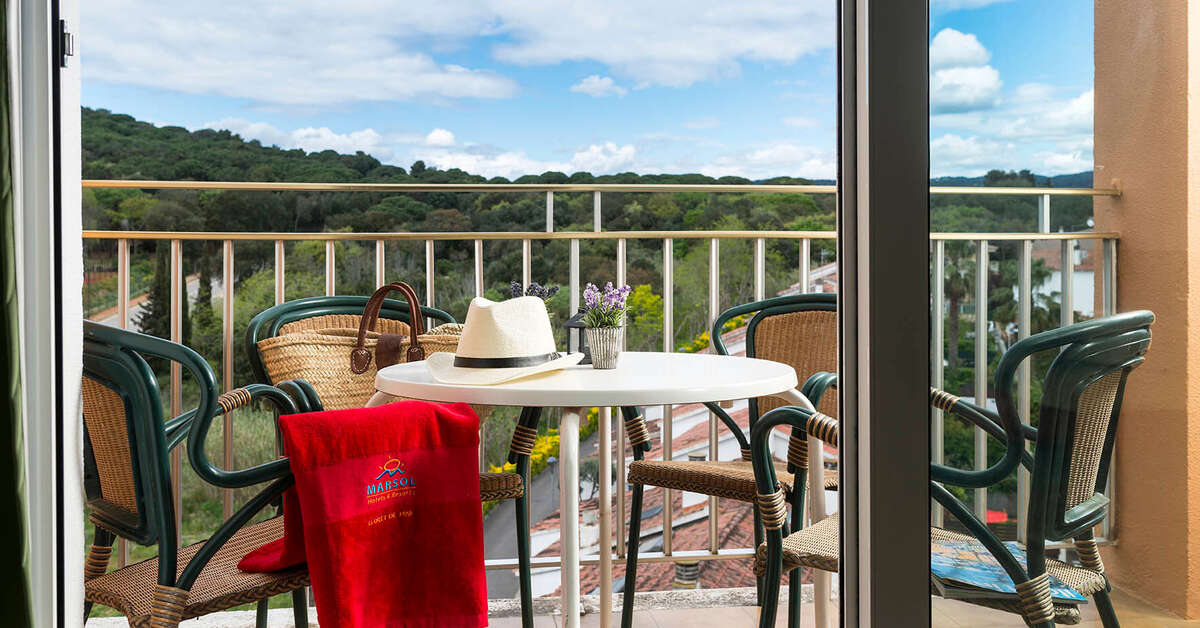 Ein Foto von der Terrasse im Apartments Condado
