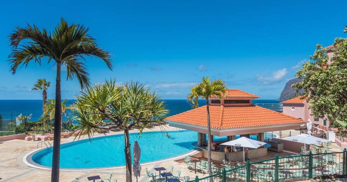 Een foto van het zwembad bij Pestana Royal All Inclusive