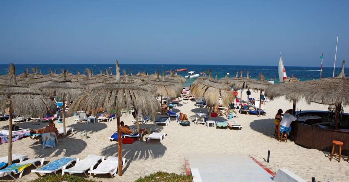 Een foto van het strand bij El Mouradi Club Kantaoui