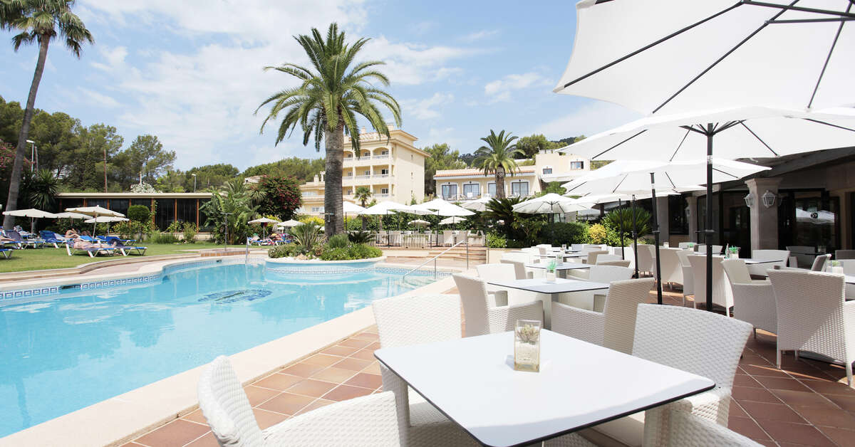 Een foto van het zwembad bij Grupotel Nilo & Spa