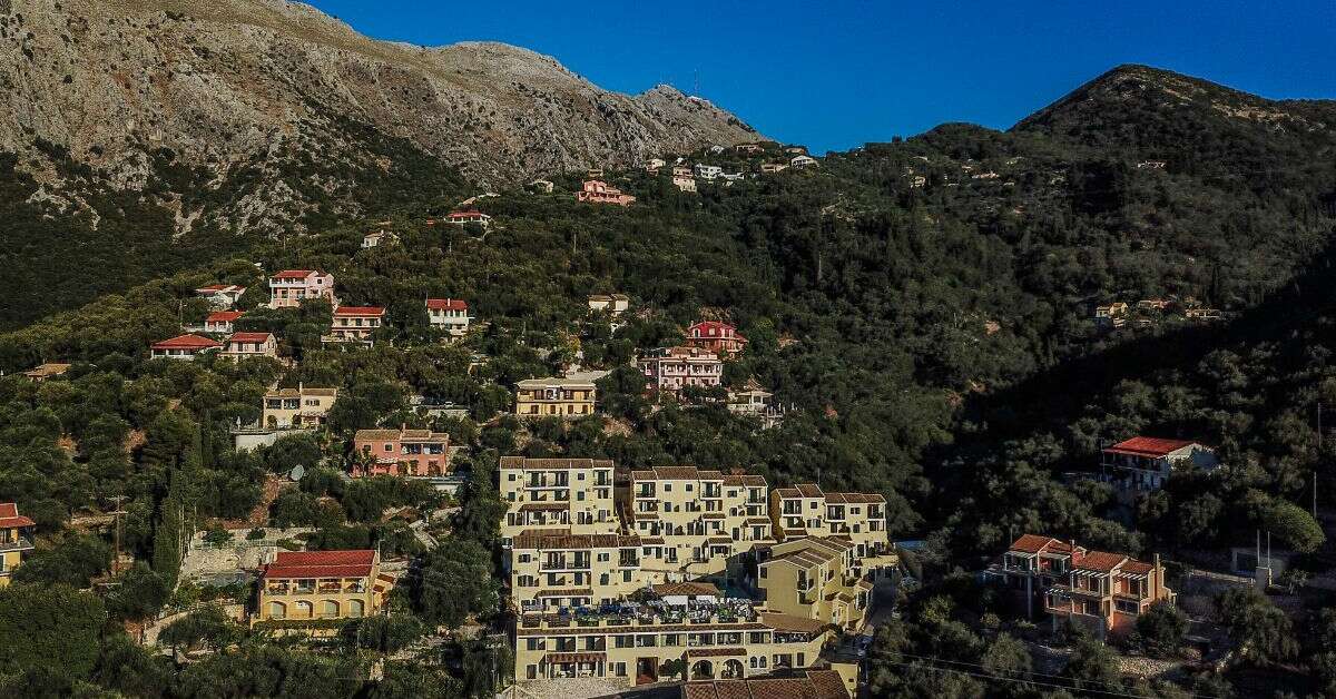 Ein Foto von der Außenansicht des Corfu Aquamarine Hotel
