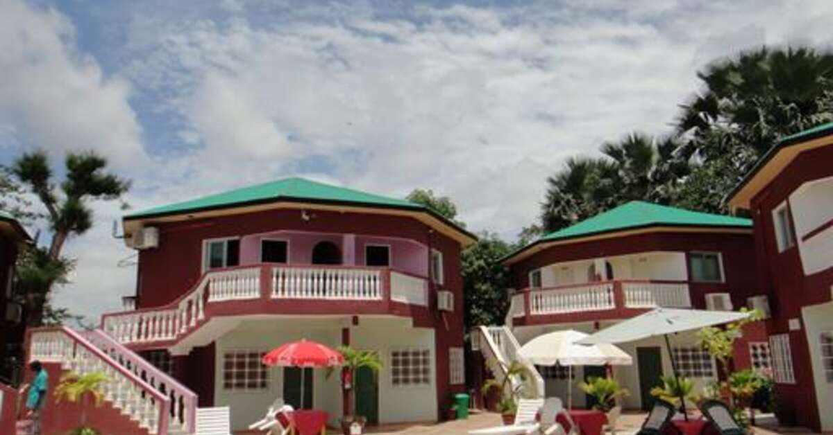 Een foto van de buitenkant van Baobab Holiday Resort