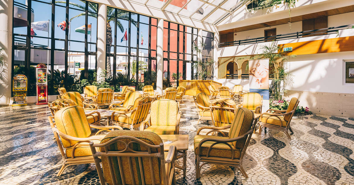 Een foto van de faciliteiten bij Muthu Oura Praia Hotel