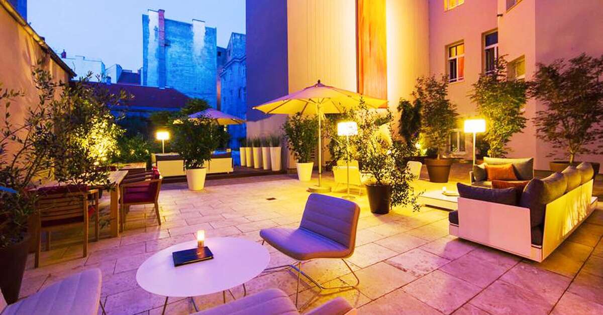 Ein Foto von der Terrasse im Hotel Wilhelmshof