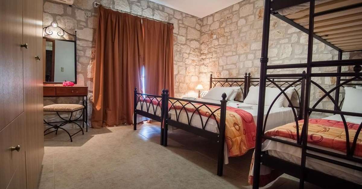 Een foto van Aeolos Zante Villas