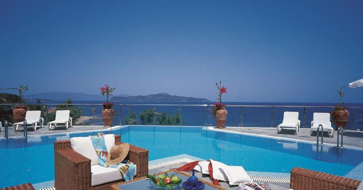 Een foto van het zwembad bij Leptos Panorama Hotel