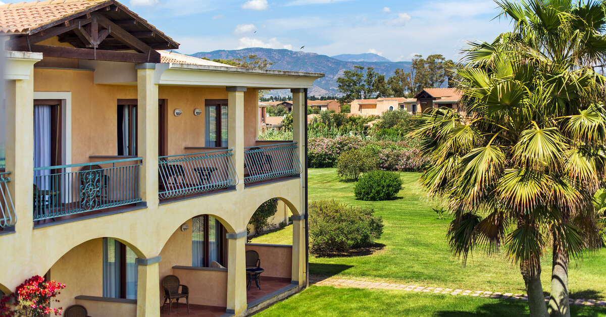 Ein Foto von der Außenansicht des Hotel Santa Gilla