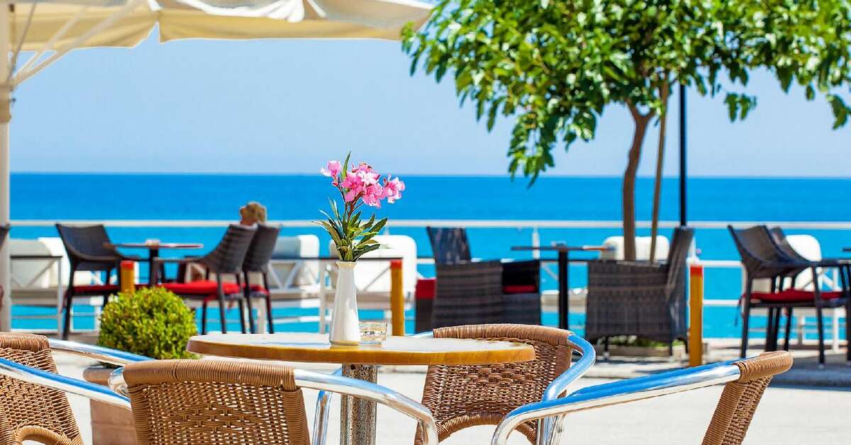 Een foto van Xenios Dolphin Beach