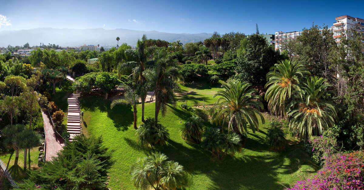 Een foto van het terras bij Parque Vacacional Eden