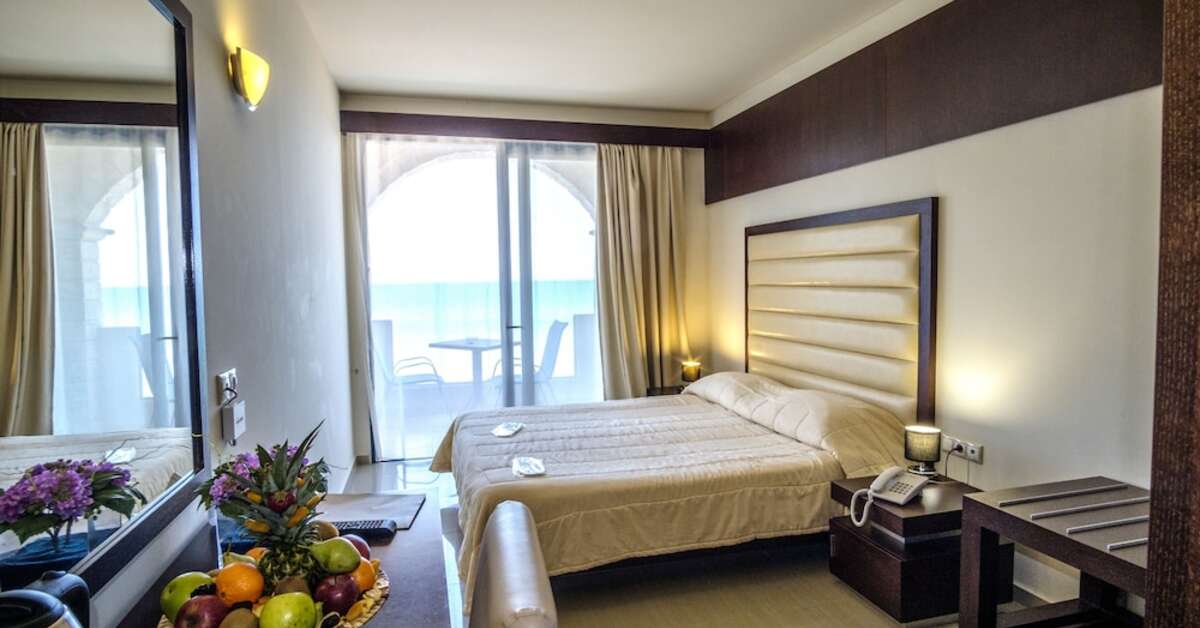 Een foto van CHC Galini Sea View