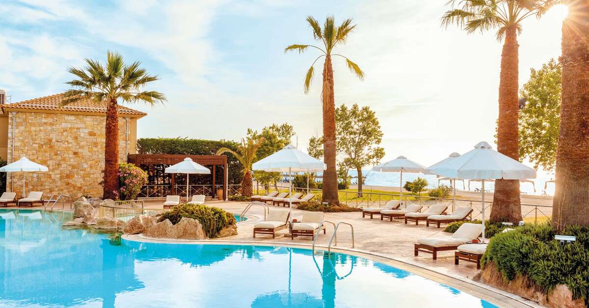 Een foto van het zwembad bij Mediterranean Village Hotel & Spa