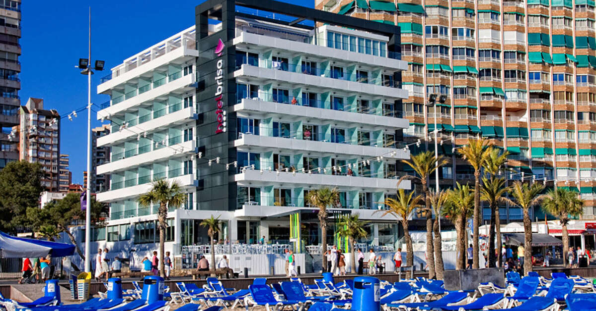 Een foto van het strand bij Hotel Brisa