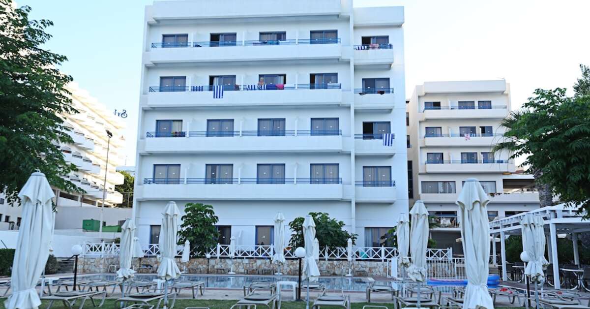 Ein Foto von der Außenansicht des Iliada Beach Hotel