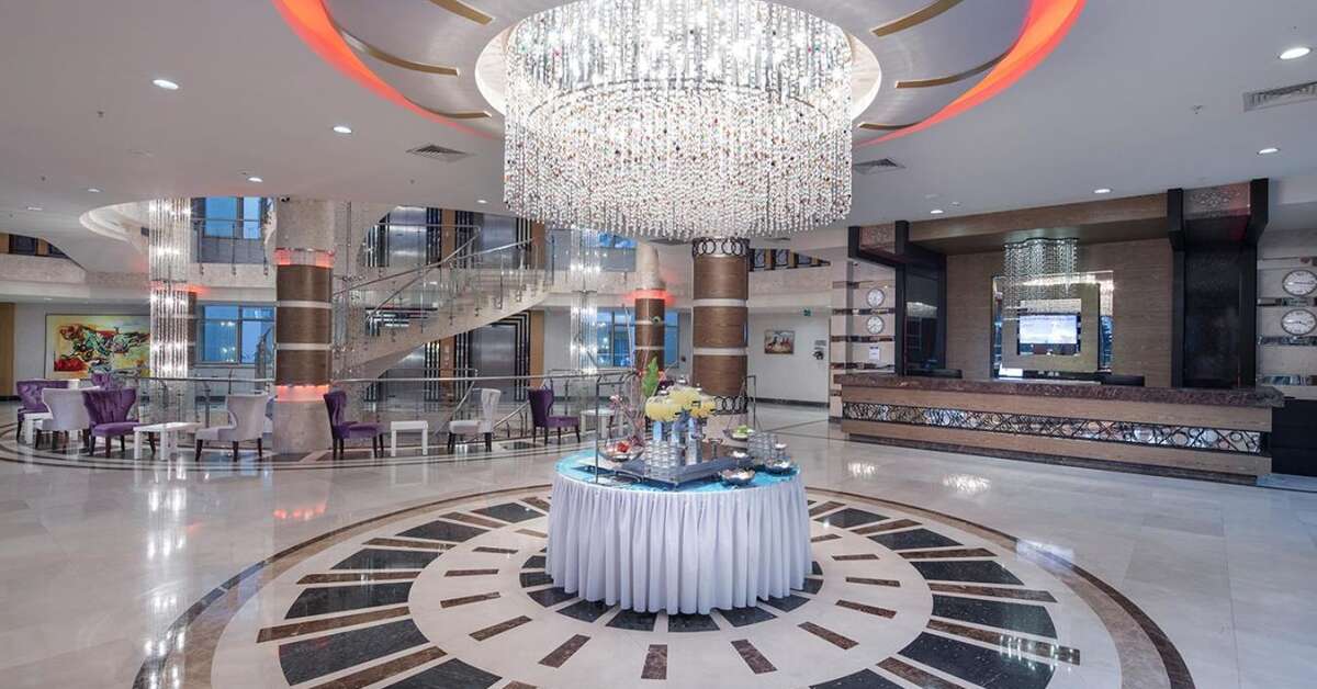 Een foto van het interieur van Hotel Grand Ring