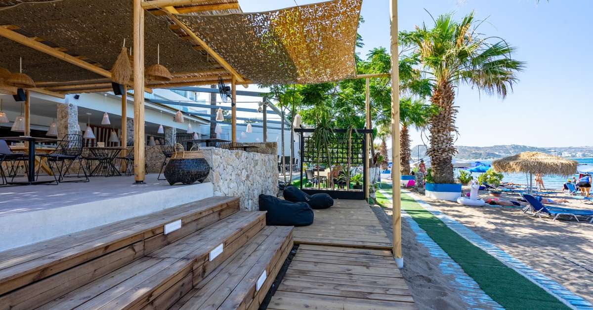 Ein Foto von der Terrasse im Lido Star Beach