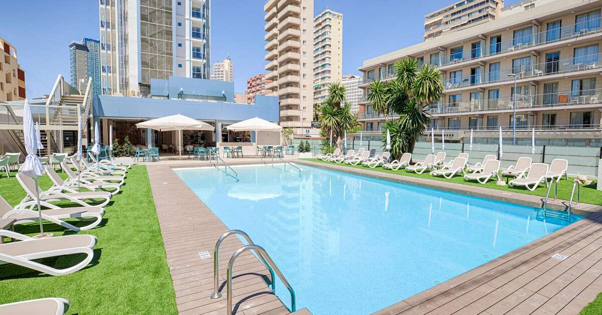 Een foto van het zwembad bij Hotel Benidorm Centre
