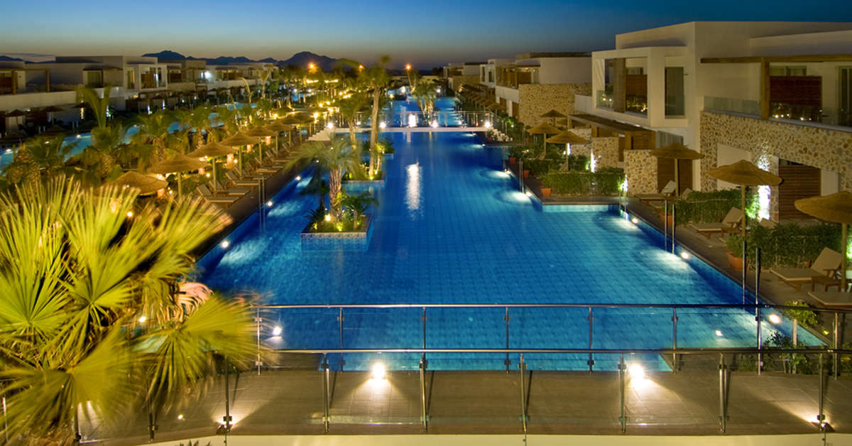 Een foto van het zwembad bij TUI Blue Palazzo Del Mare
