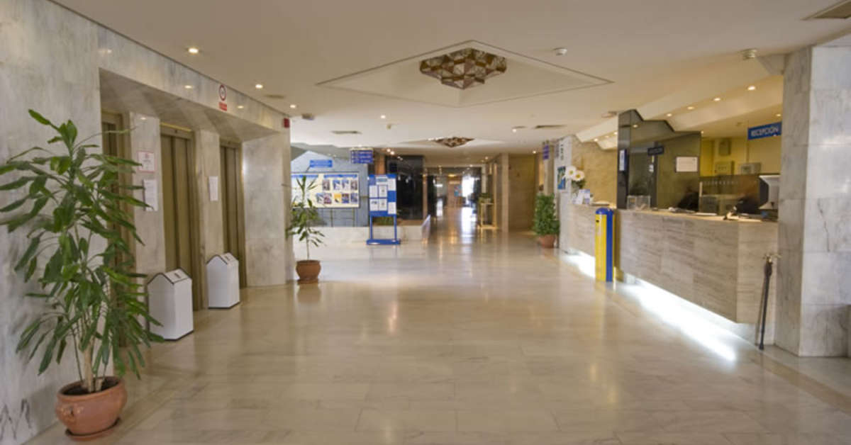 Een foto van het interieur van Hotel Palmasol