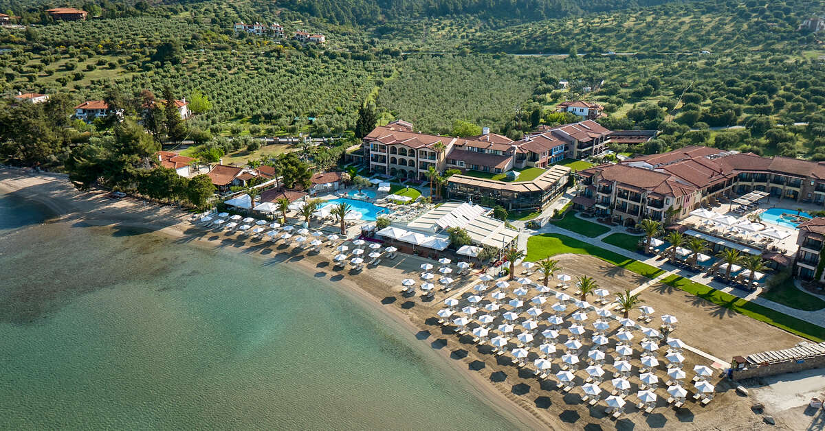 Een foto van het zwembad bij Anthemus Sea Beach Hotel & Spa
