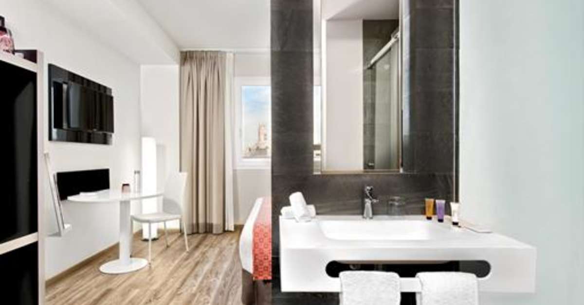 Een foto van NH Collection Madrid Suecia