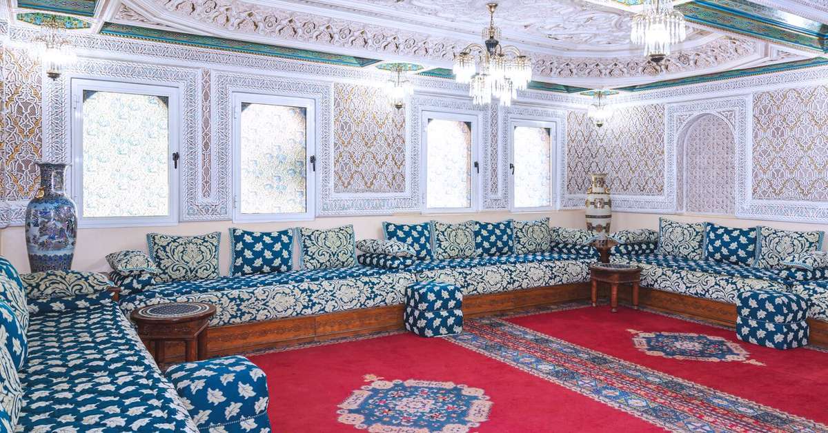 Een foto van het interieur van Hotel Akabar