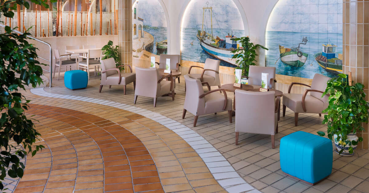Een foto van het interieur van 4R Hotel Playa Park