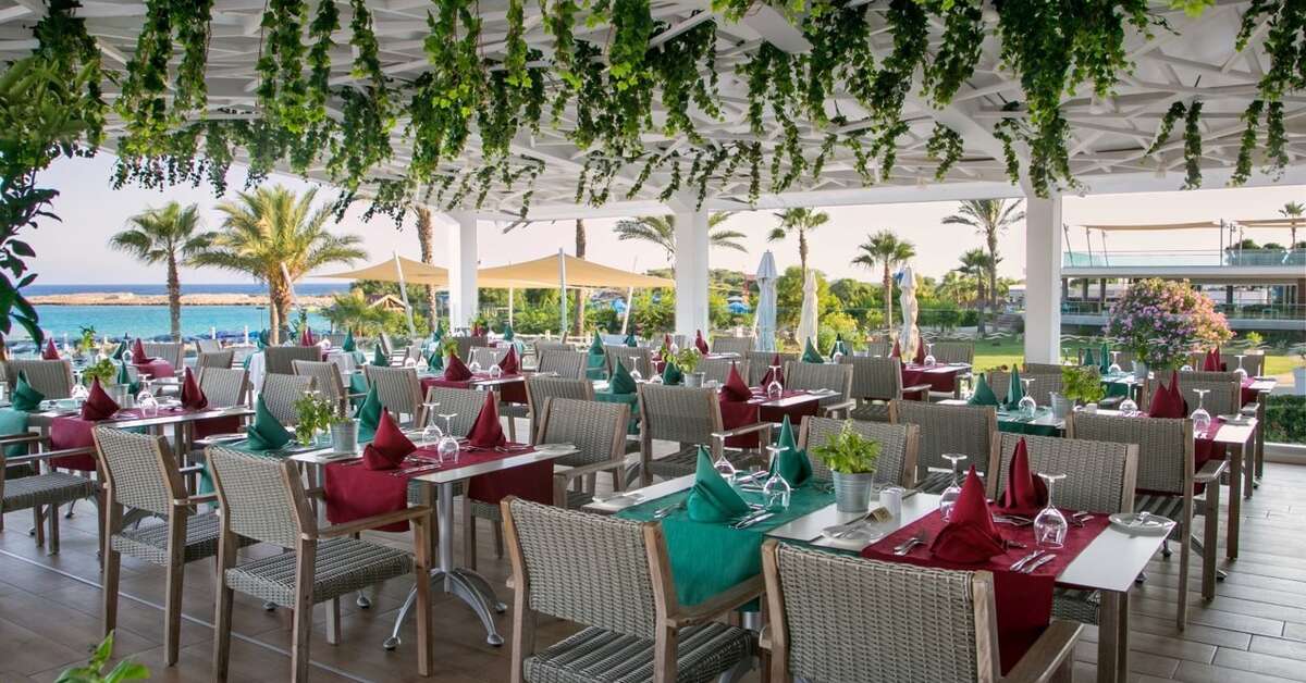 Een foto van de faciliteiten bij Asterias Beach Hotel
