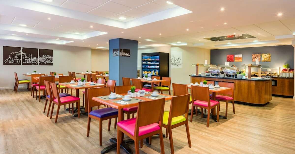 Een foto van de faciliteiten bij Hotel Madrid Centro Affiliated by Melia