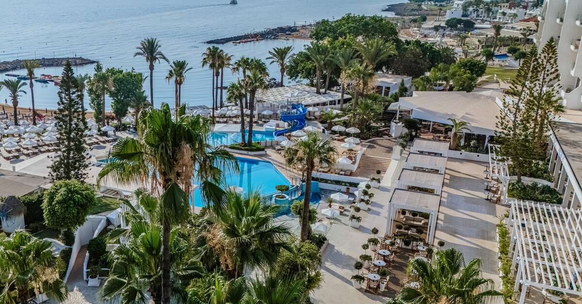 Een foto van The Golden Coast Beach Hotel