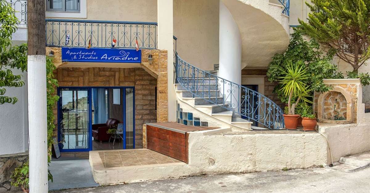 Een foto van de buitenkant van Appartementen Ariadne