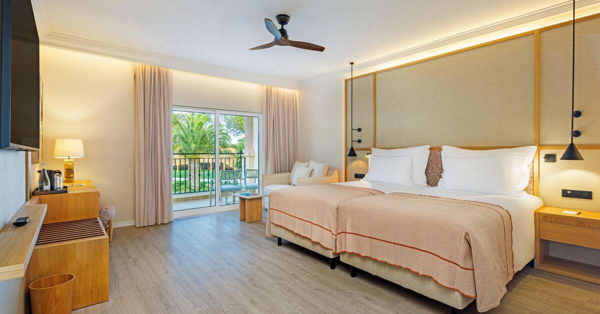 Een foto van Hotel PortoBay Blue Ocean