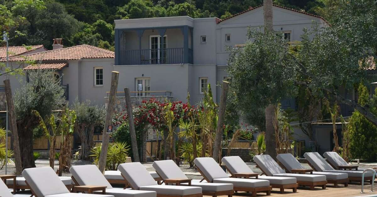 Een foto van het zwembad bij Cook's Club Adakoy Marmaris