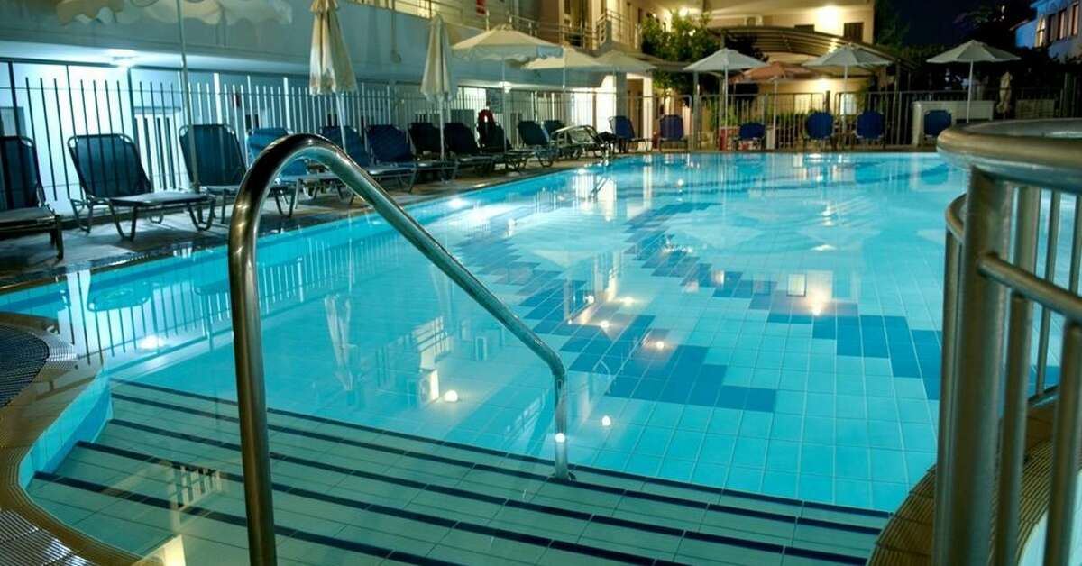 Ein Foto vom Pool im Marianna Apartments