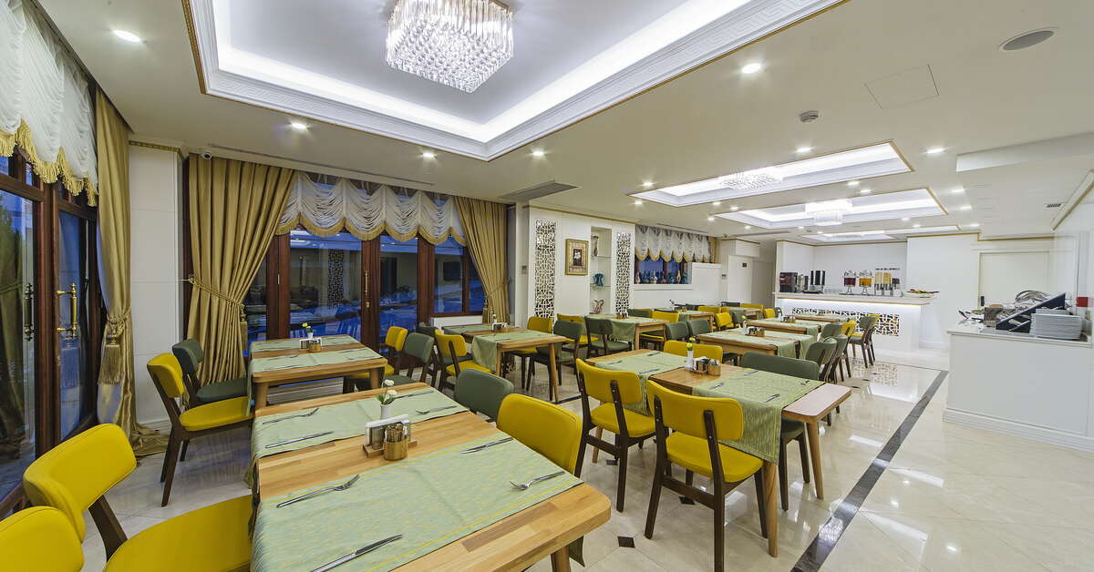 Ein Foto Grand Naki Hotel