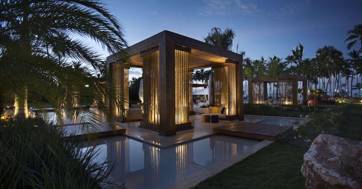 Een foto van het zwembad bij Viva Wyndham V Samana