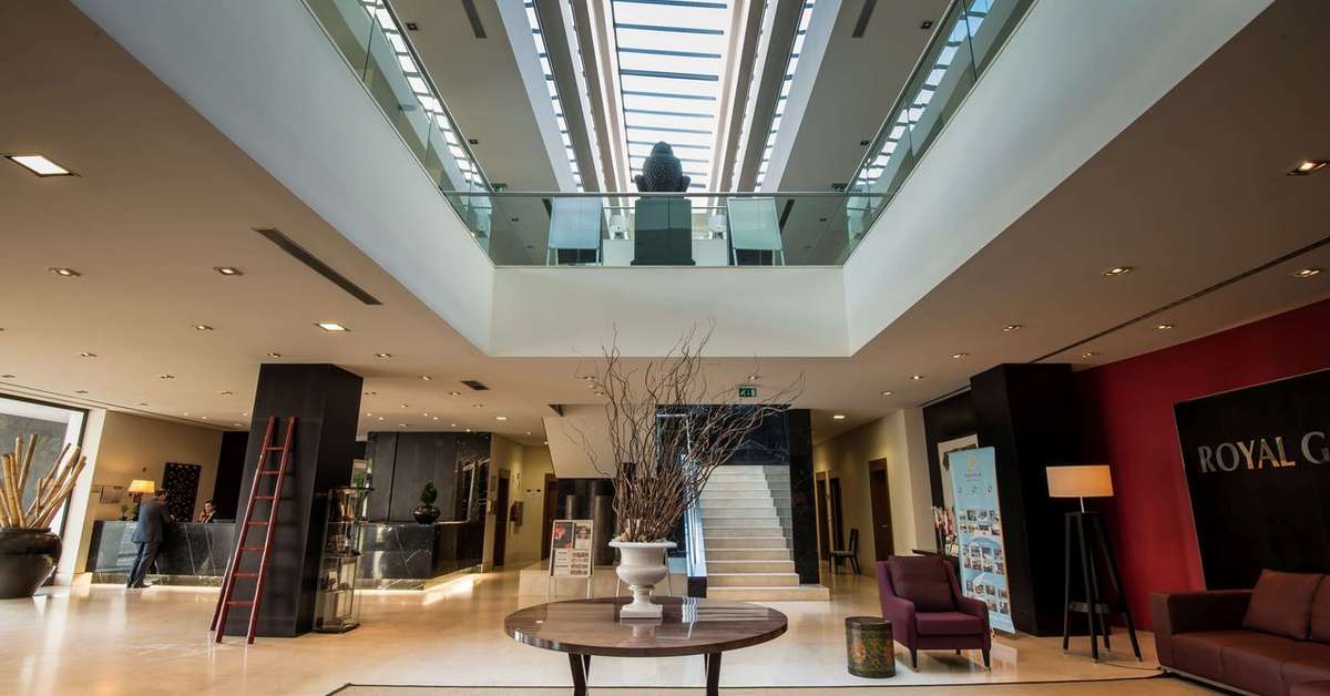 Een foto van het interieur van Azoris Royal Garden Hotel