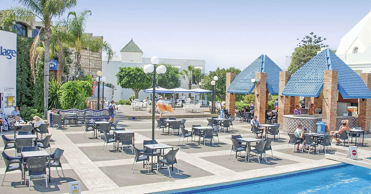 Een foto van het zwembad bij Caribbean Village Agador