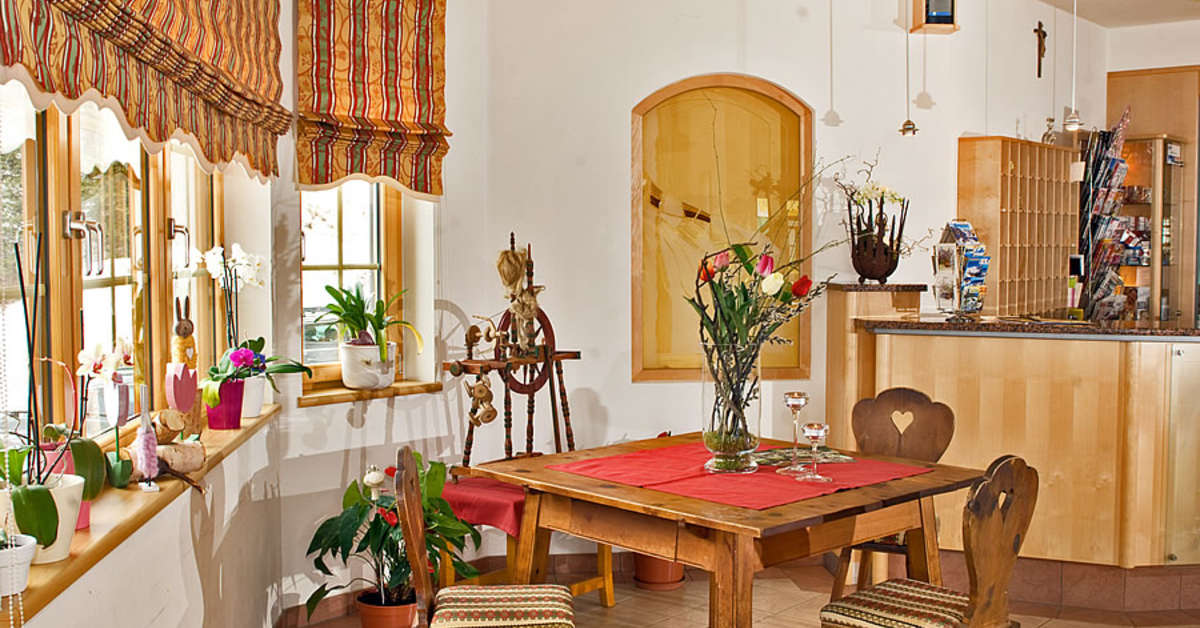 Een foto van het interieur van Familienhotel Berghof