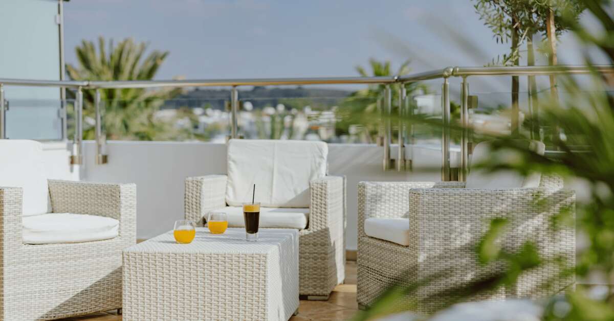 Een foto van The Golden Bay Beach Hotel