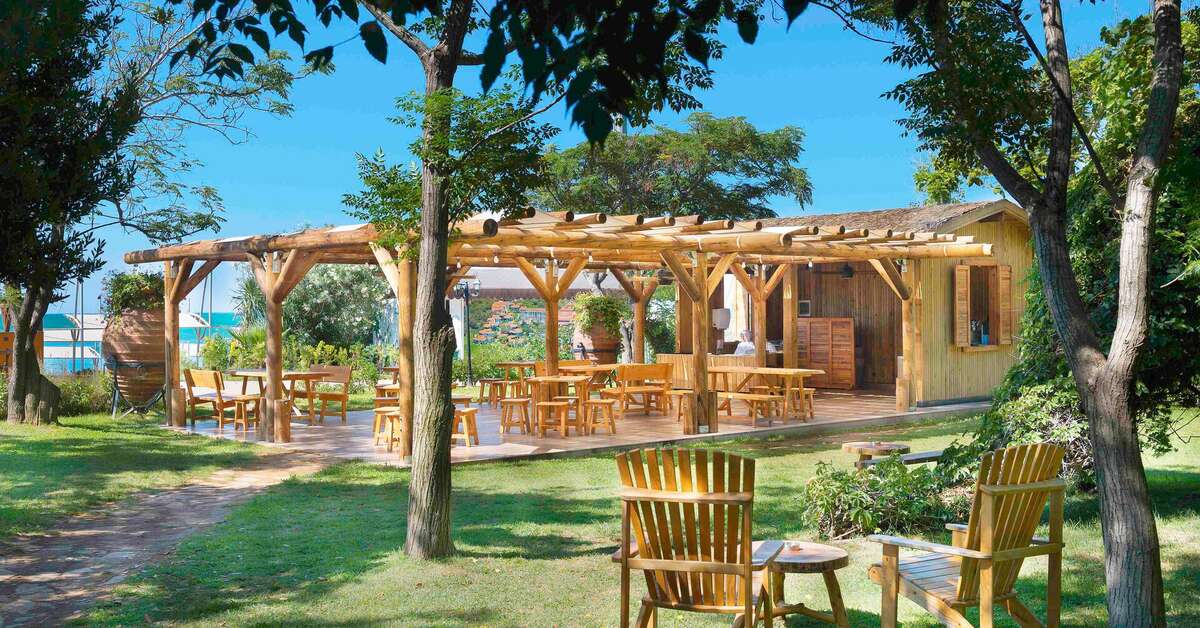 Ein Foto von der Terrasse im Club Hotel Turan Prince World
