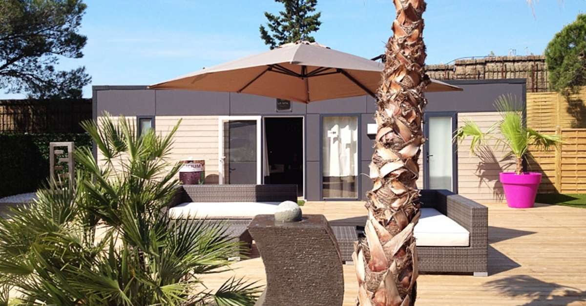 Een foto van de buitenkant van Camping Holiday Green