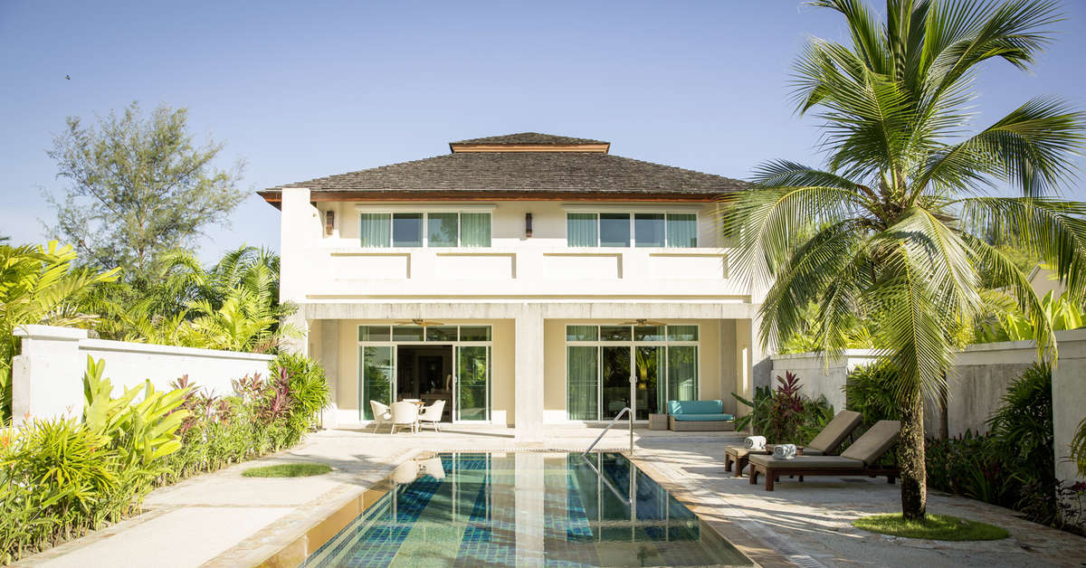 Een foto van het zwembad bij Robinson Club Khao Lak