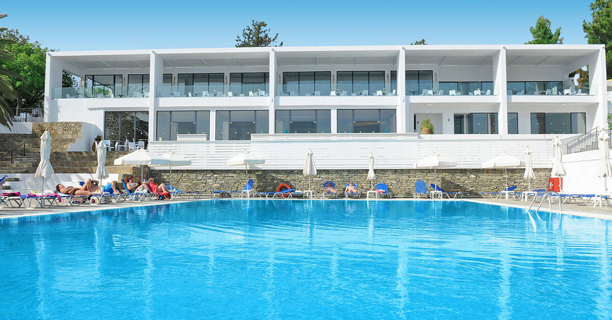 Een foto van het zwembad bij Hotel Ellia