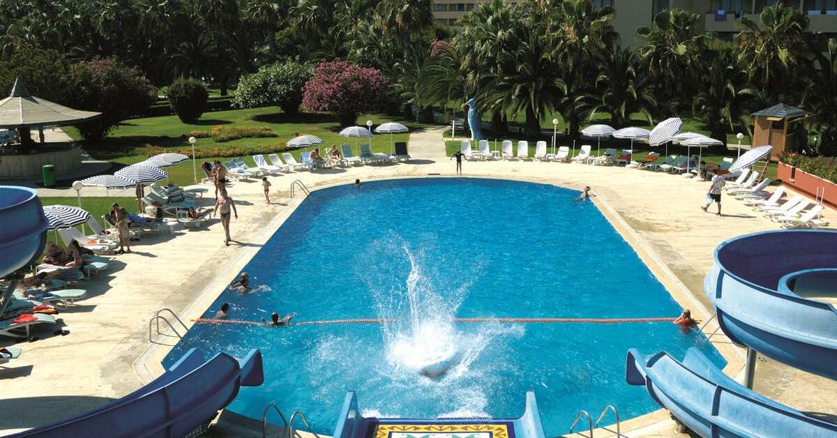 Een foto van het zwembad bij Özkaymak Incekum Hotel