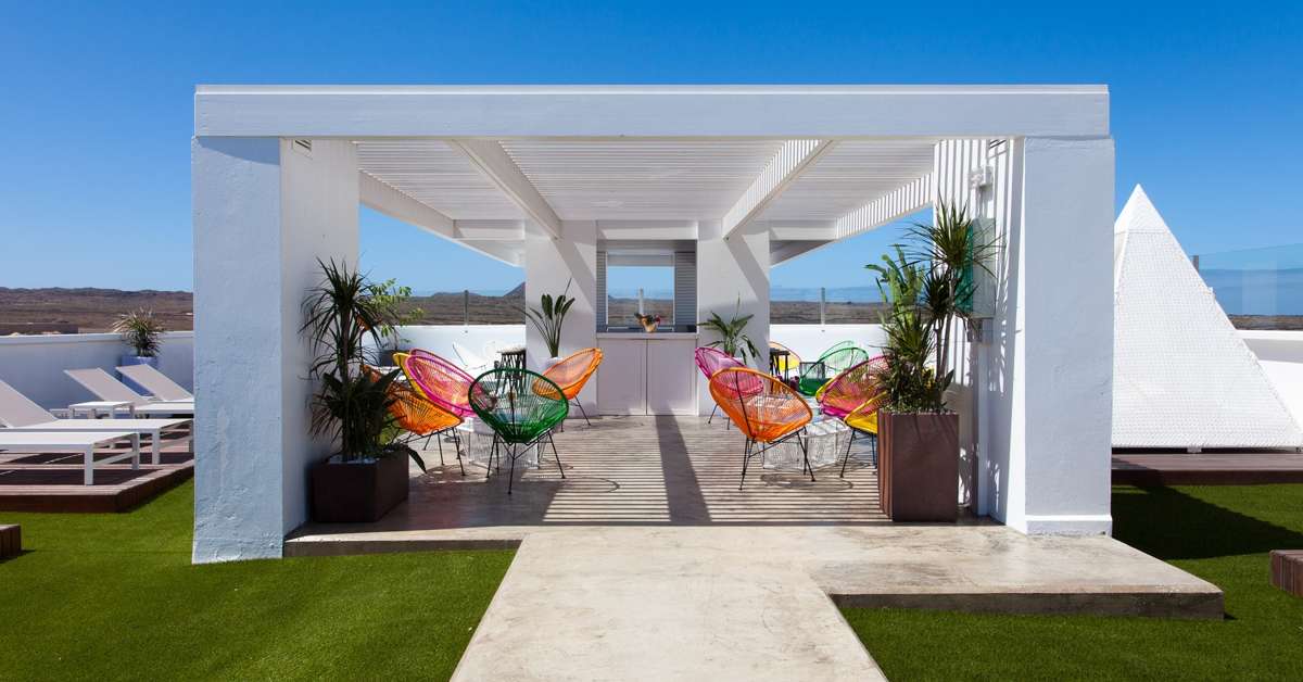 Een foto van het terras bij Bristol Sunset Beach