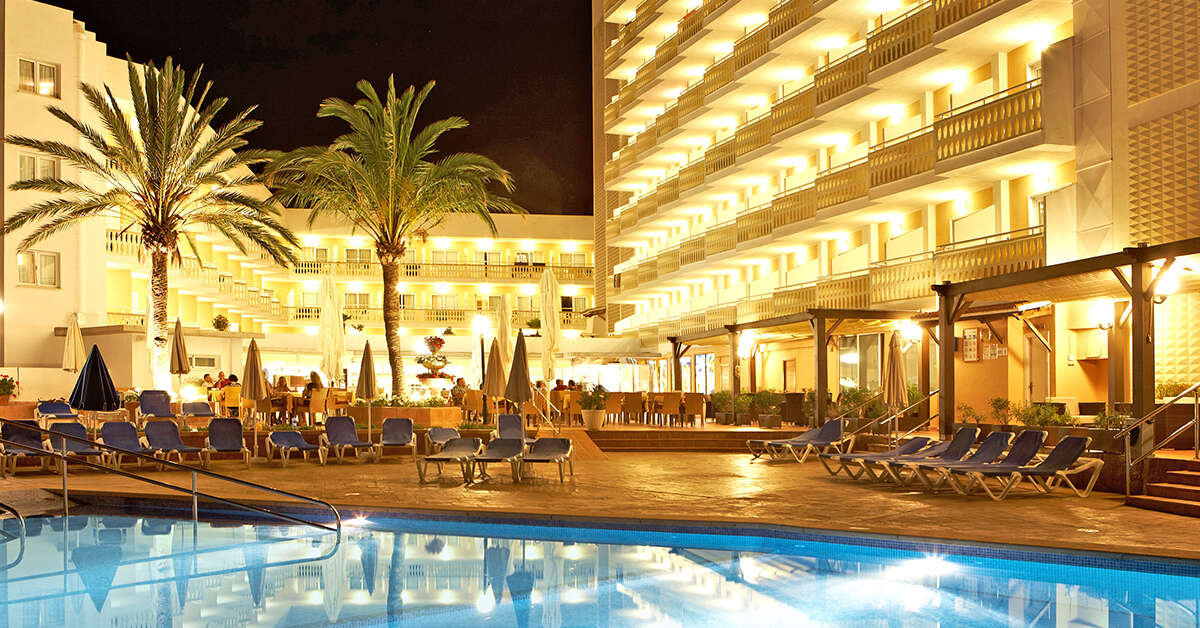 Ein Foto vom Pool im Universal Hotel Lido Park & Spa