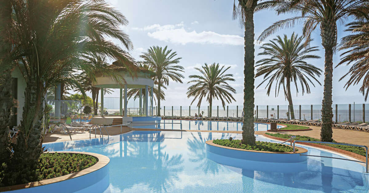 Ein Foto vom Pool im Pestana Grand Premium Ocean Resort