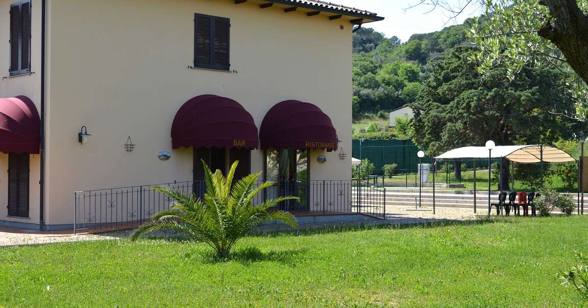 Een foto van de buitenkant van Appartementen Le Corti di Montepitti