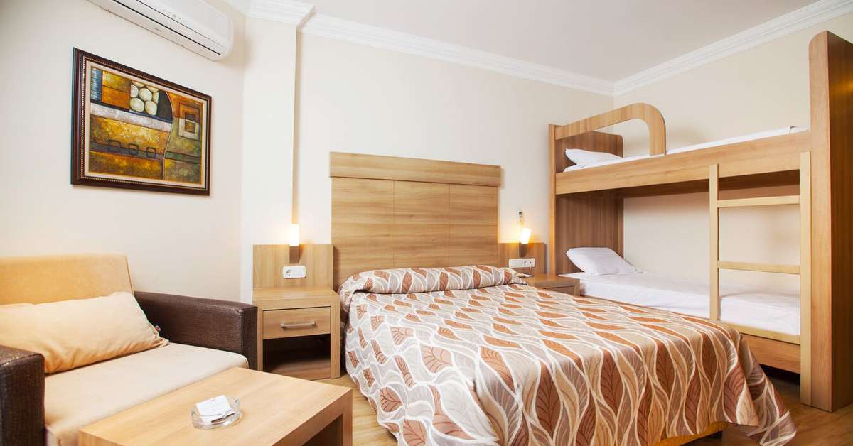 Ein Foto Club Side Coast Hotel